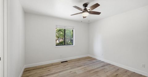 10718 Manchester Drive , Truckee, CA 96161 Photo
