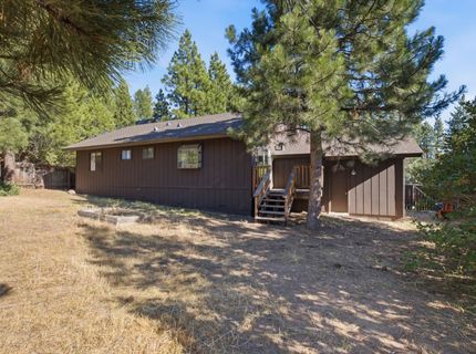 10718 Manchester Drive , Truckee, CA 96161 Photo