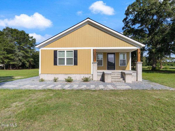 7390 Center Road, Bladenboro, NC 28320