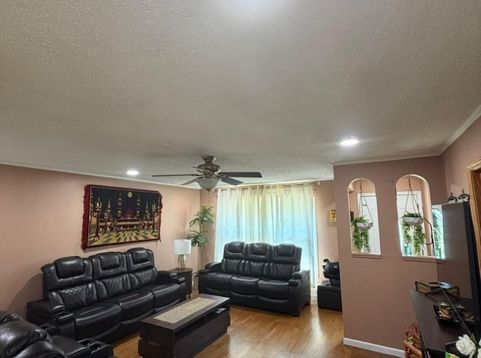 Main Photo
