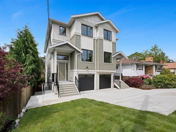 4016 Wiseton St, Unit #A, Saanich, BC V8Z 4M7