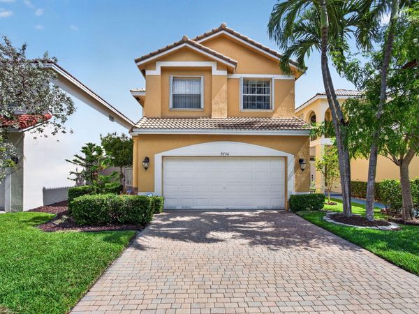 9736 NW 1st Manor, Coral Springs, FL 33071