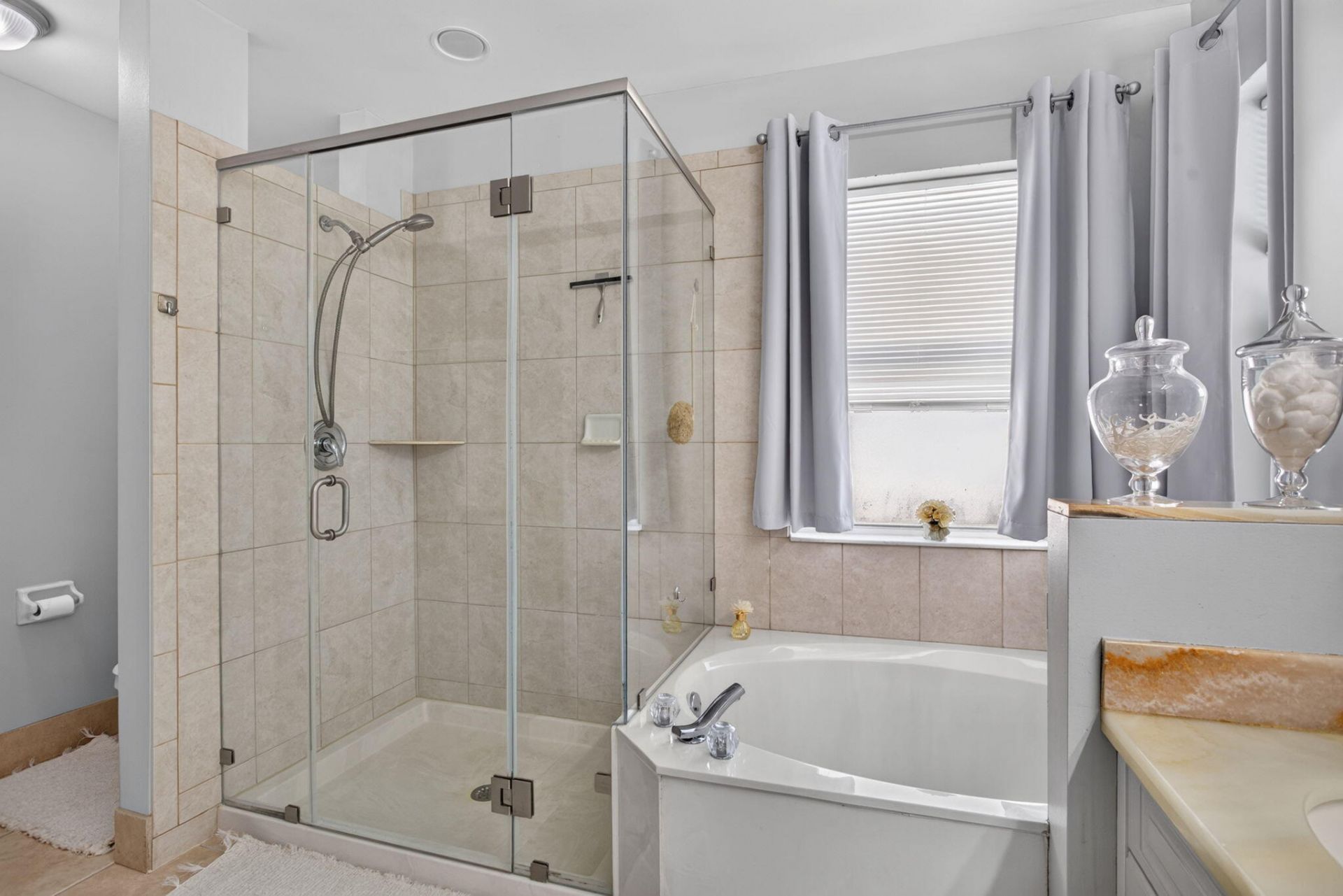 9736 NW 1st Manor, Coral Springs, FL 33071 Photo