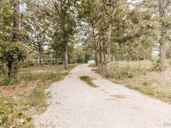 21503 Highway 28, Dixon, MO 65459