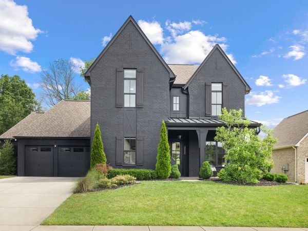 6012 Emma Victoria Dr, Franklin, TN 37064