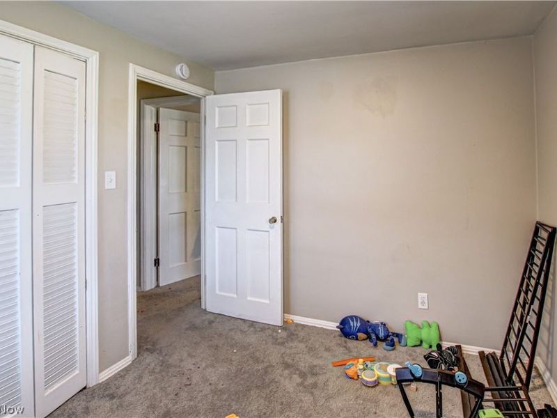 3788 E 155th Street, Cleveland, OH 44128 Photo 15