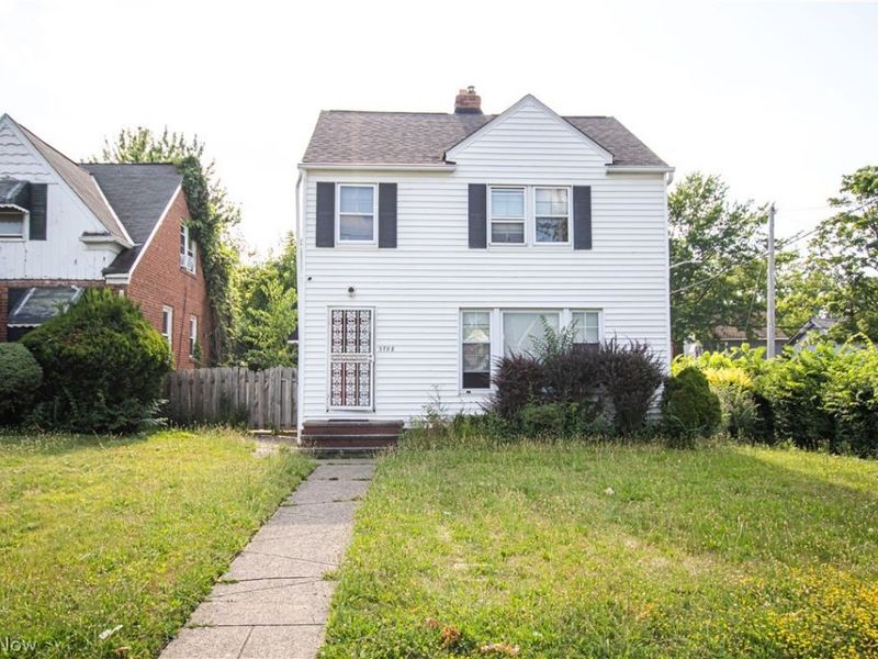 3788 E 155th Street, Cleveland, OH 44128 Photo 2