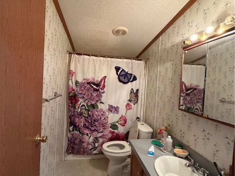 310 POPLAR Street, Newcomerstown, OH 43832 Photo 12