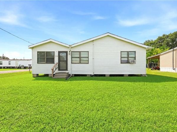 130 SHIRLEY Street , Houma, LA 70364