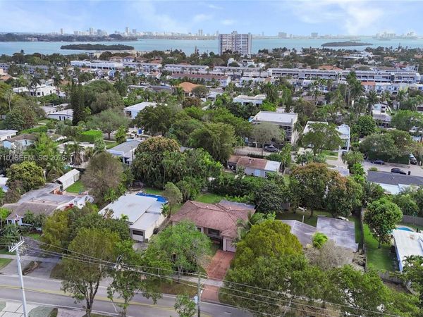 2070 Keystone Blvd, North Miami, FL 33181
