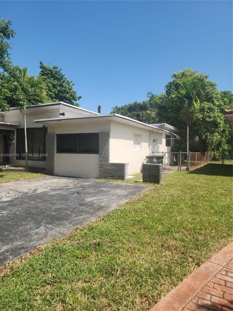 2070 Keystone Blvd , North Miami, FL 33181 Photo