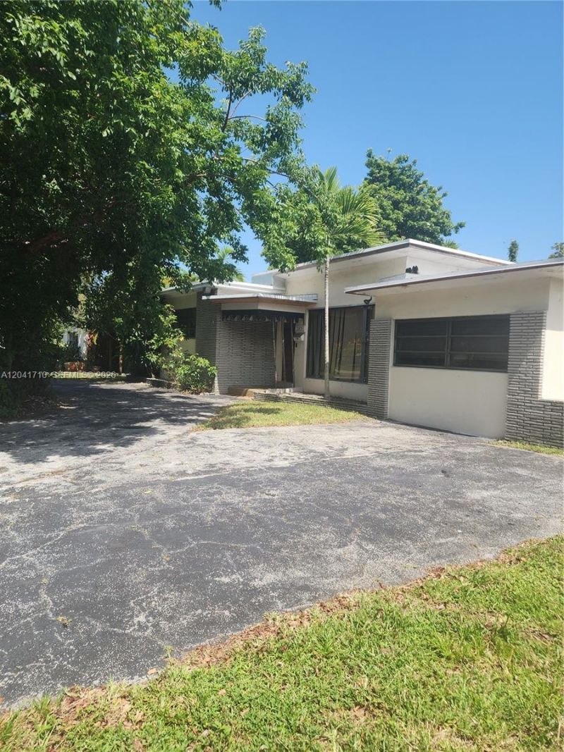 2070 Keystone Blvd , North Miami, FL 33181 Photo