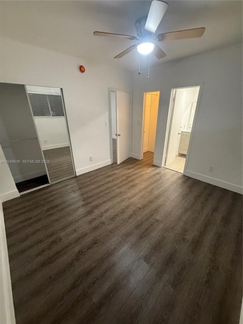 469 SW 3rd St , Unit 9, Miami, FL 33130 Photo