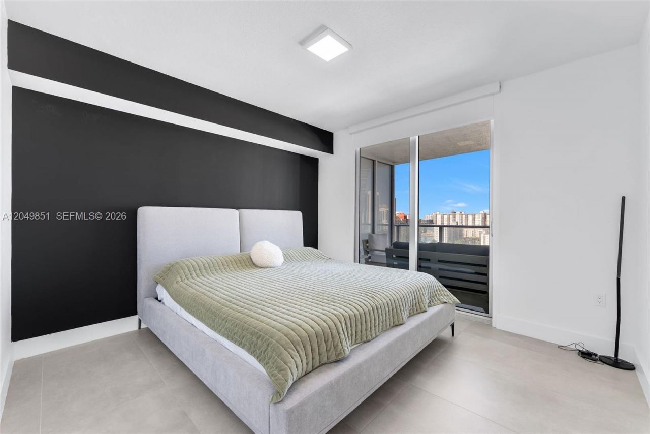 300 Sunny Isles Blvd , Unit 4-1603, Sunny Isles Beach, FL 33160 Photo