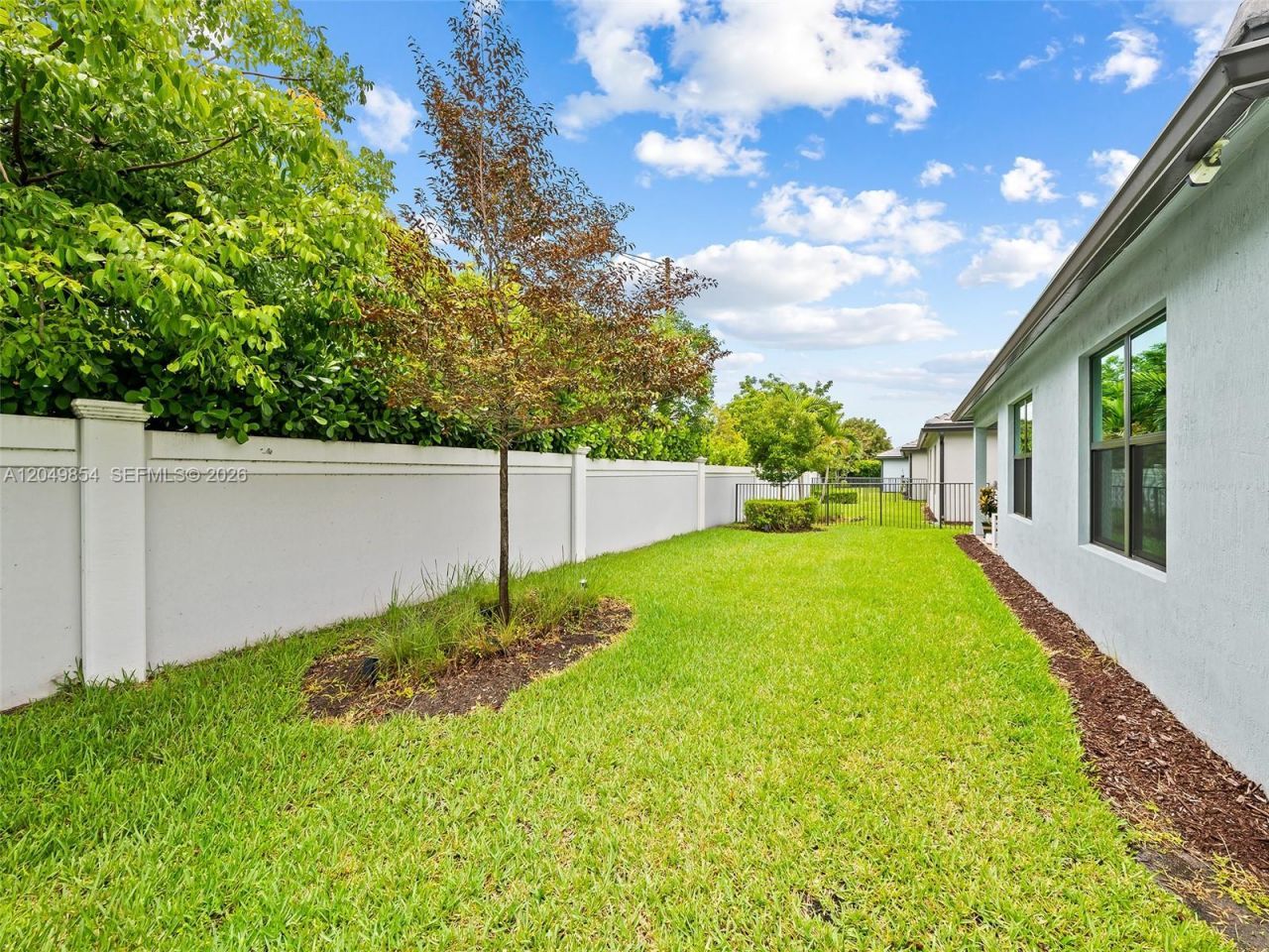 2950 Shortleaf Ave , Lauderdale Lakes, FL 33311 Photo