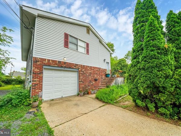 119 CLINTON STREET, HIGHTSTOWN, NJ 08520