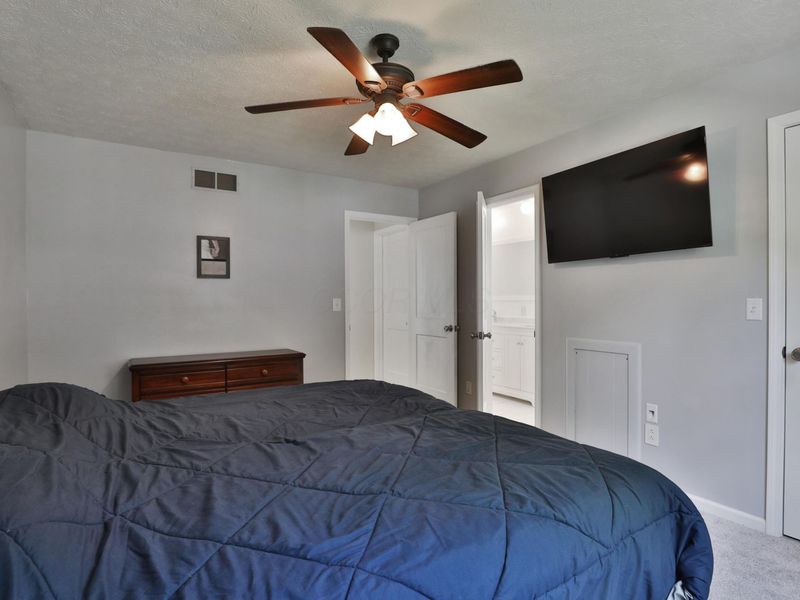 3906 Cider Mill Drive, Columbus, OH 43204 Photo 24