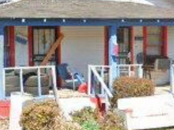 1064 OVERTON PARK AVE, Memphis, TN 38105