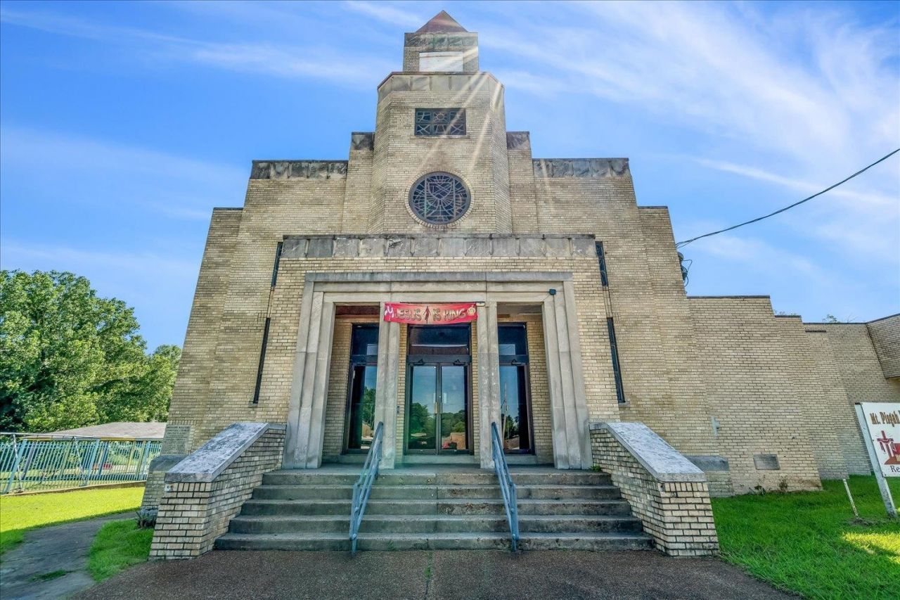 974 Mississippi Blvd, Memphis, TN 38126 Main Photo