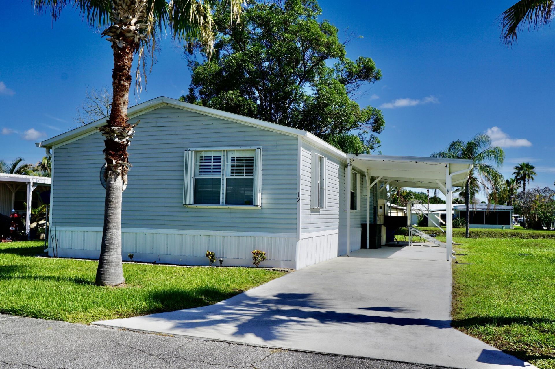 12 SE Spanish Way, Port Saint Lucie, FL 34952 Photo