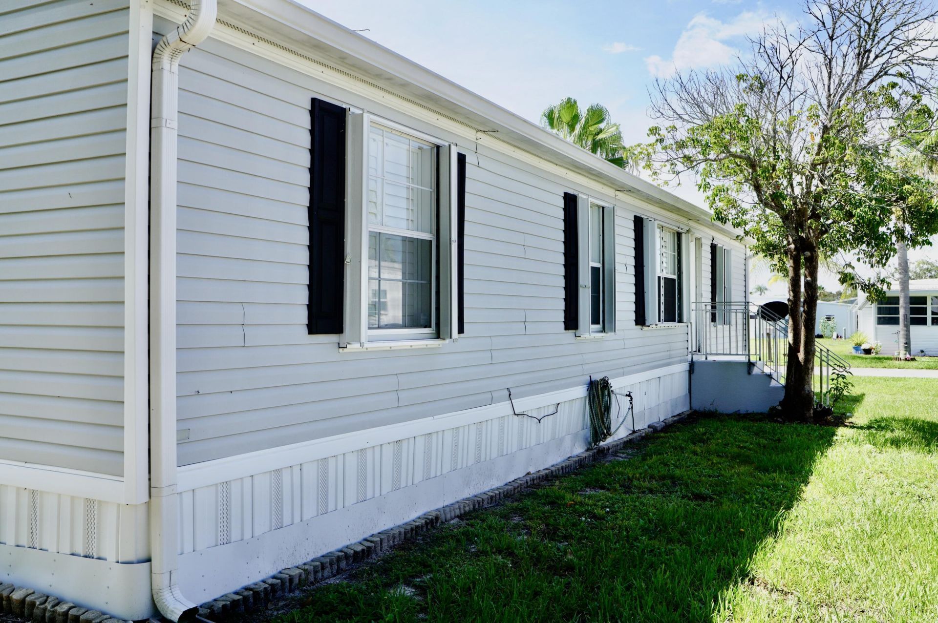 12 SE Spanish Way, Port Saint Lucie, FL 34952 Photo