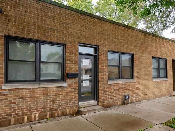 2722 S Hillock Avenue , Chicago, IL 60608