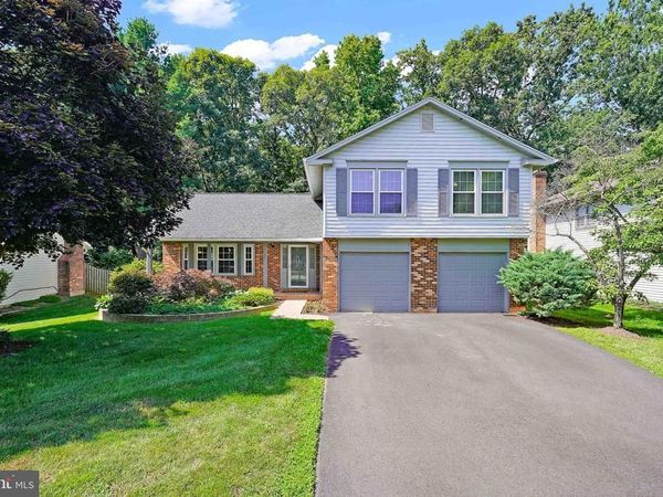 9617 WATERLINE DRIVE , BURKE, VA 22015