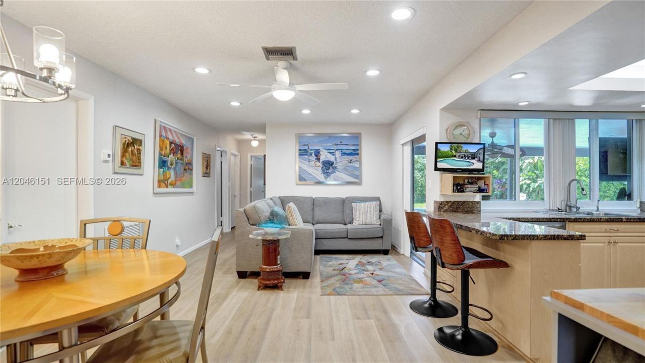 5581 SW 7th St, Plantation, FL 33317 Photo