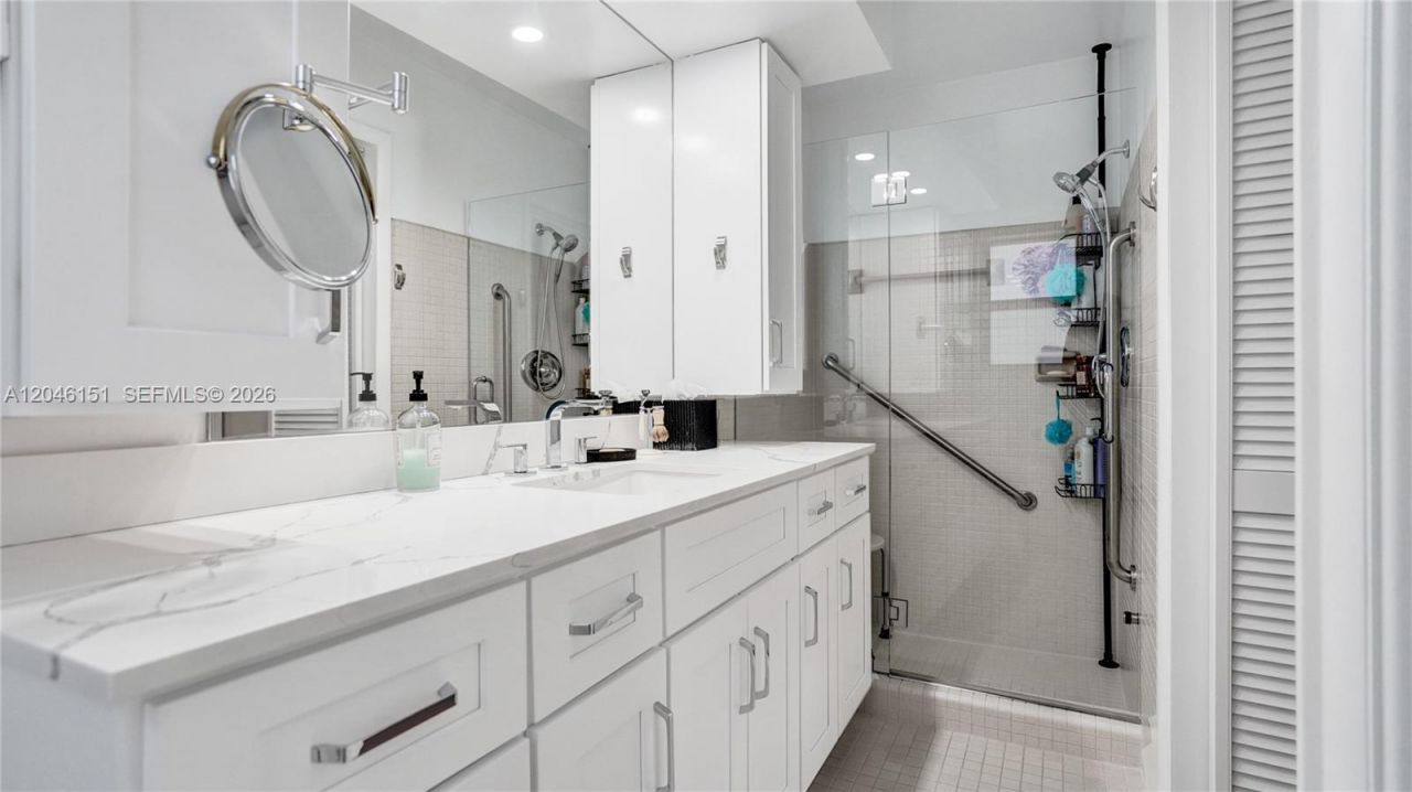 5581 SW 7th St, Plantation, FL 33317 Photo