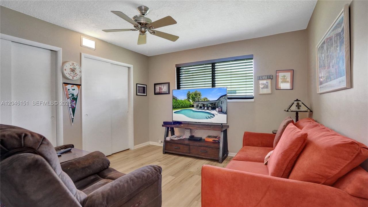 5581 SW 7th St, Plantation, FL 33317 Photo