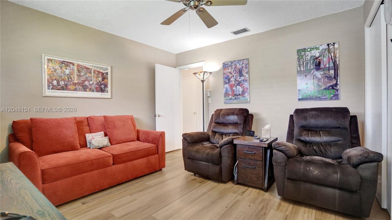 5581 SW 7th St, Plantation, FL 33317 Photo