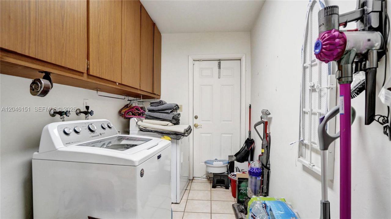 5581 SW 7th St, Plantation, FL 33317 Photo