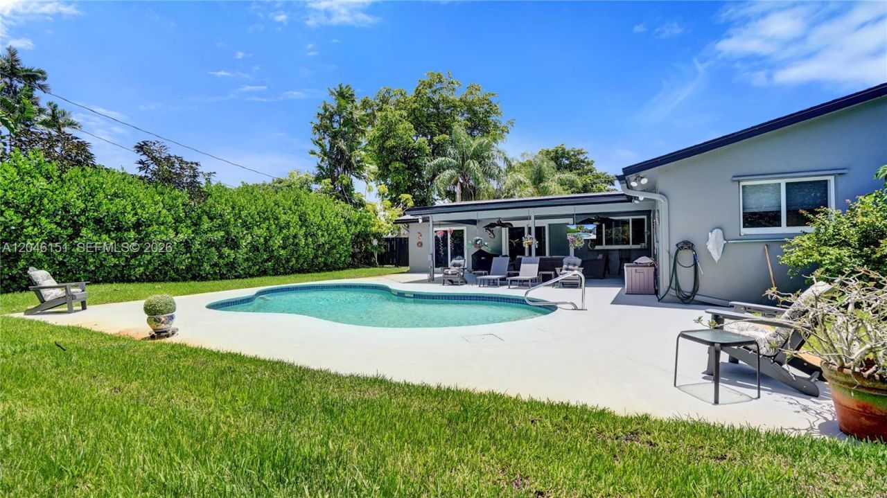 5581 SW 7th St, Plantation, FL 33317 Photo