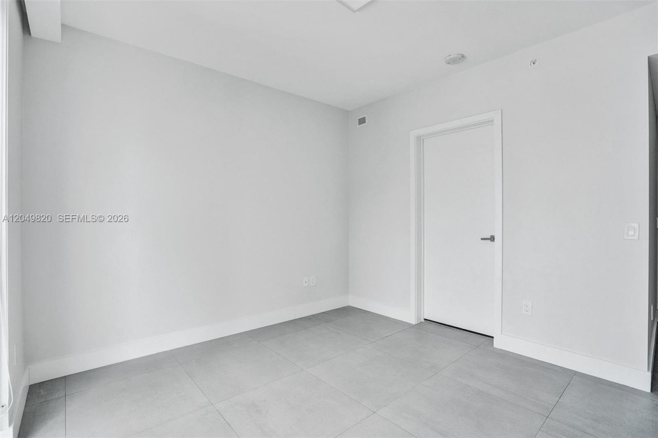 1080 Brickell Ave , Unit 4109, Miami, FL 33131 Photo