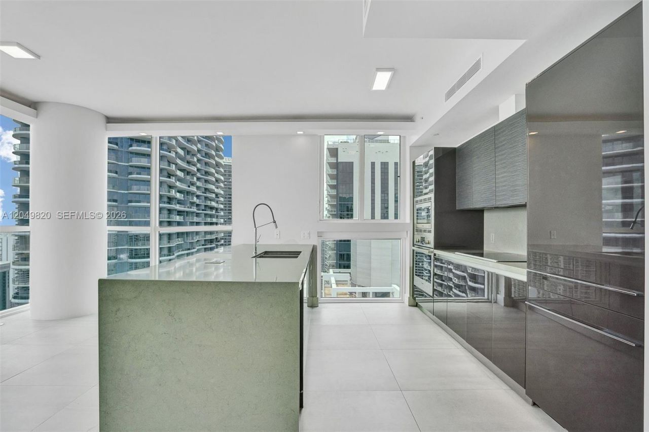 1080 Brickell Ave , Unit 4109, Miami, FL 33131 Photo