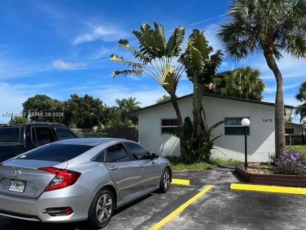 1412 SW 41st Ave , Unit Front, Fort Lauderdale, FL 33317