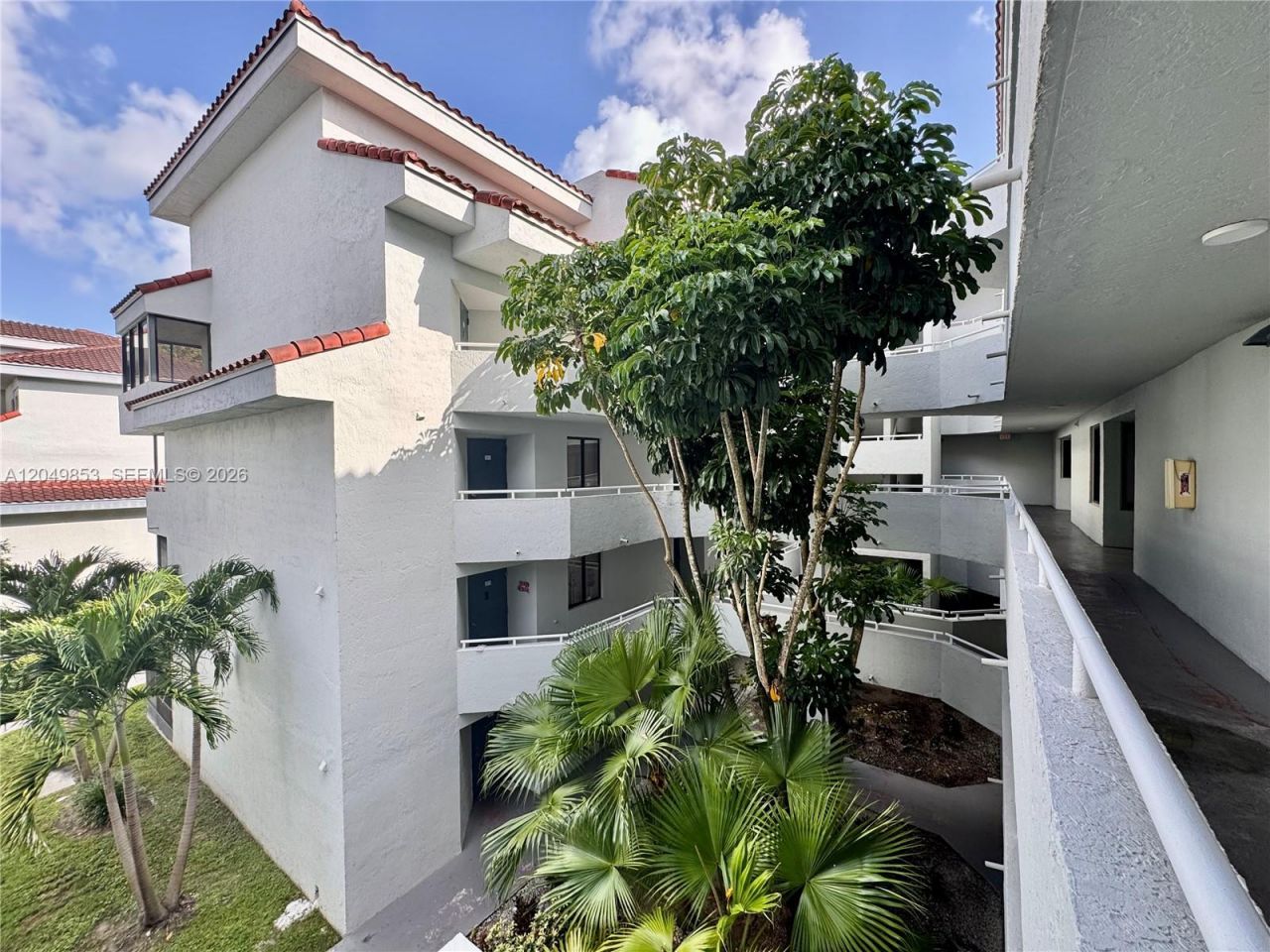 8215 SW 152nd Ave , Unit G-304, Miami, FL 33193 Photo