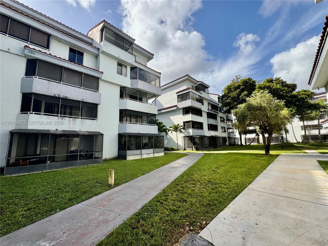 8215 SW 152nd Ave , Unit G-304, Miami, FL 33193 Photo