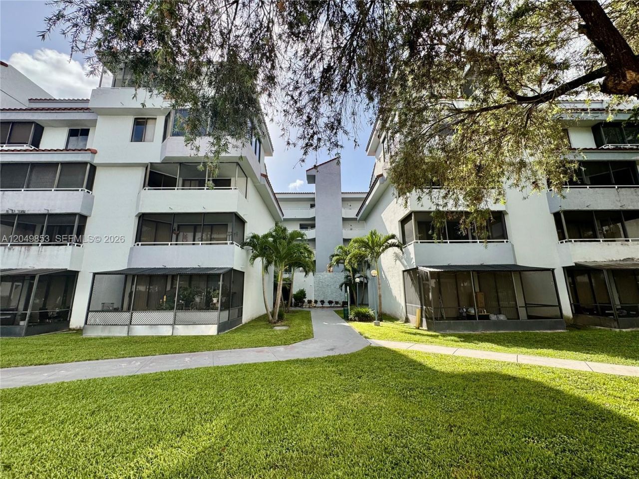 8215 SW 152nd Ave , Unit G-304, Miami, FL 33193 Photo