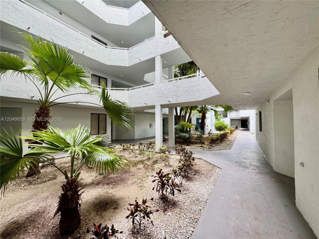 8215 SW 152nd Ave , Unit G-304, Miami, FL 33193 Photo
