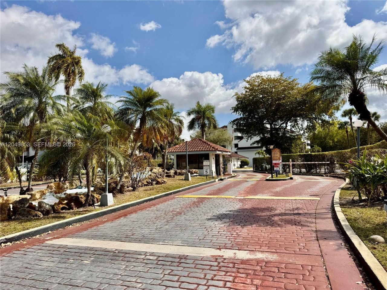8215 SW 152nd Ave , Unit G-304, Miami, FL 33193 Photo