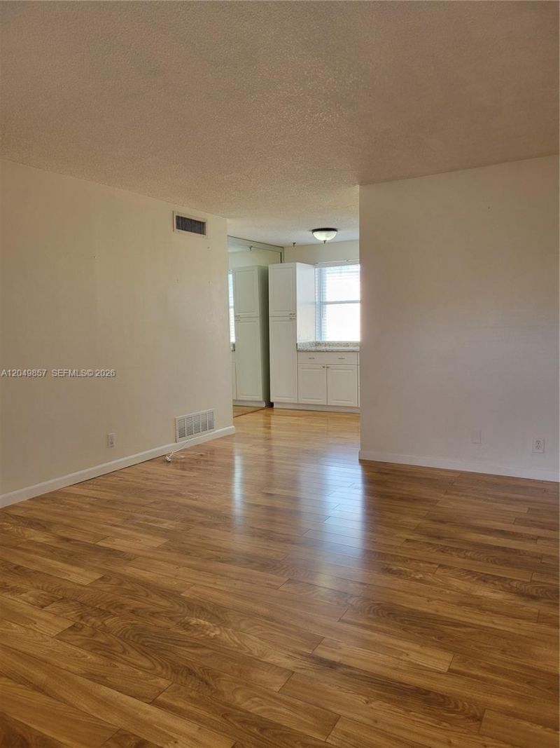 2200 Taylor St, Unit 205, Hollywood, FL 33020 Photo