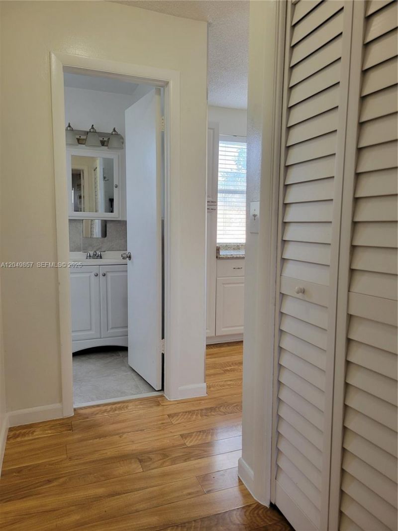 2200 Taylor St, Unit 205, Hollywood, FL 33020 Photo