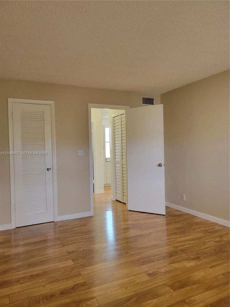 2200 Taylor St, Unit 205, Hollywood, FL 33020 Photo