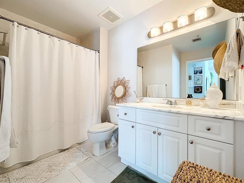234 NE 3rd Street, Unit 1901, Miami, FL 33132 Photo