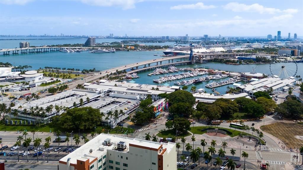 234 NE 3rd Street, Unit 1901, Miami, FL 33132 Photo
