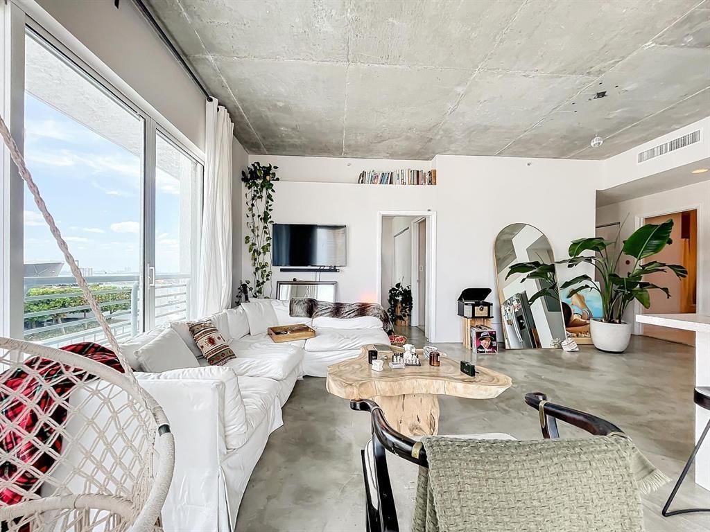 234 NE 3rd Street, Unit 1901, Miami, FL 33132 Photo