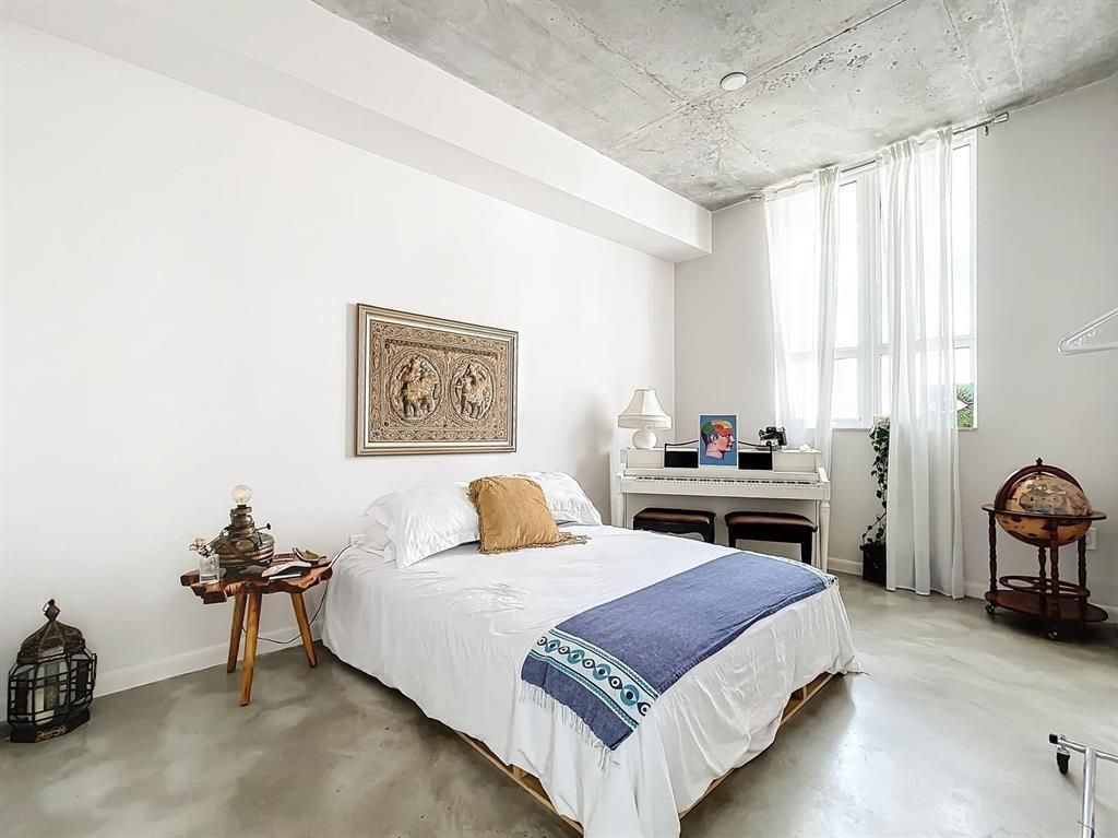 234 NE 3rd Street, Unit 1901, Miami, FL 33132 Photo