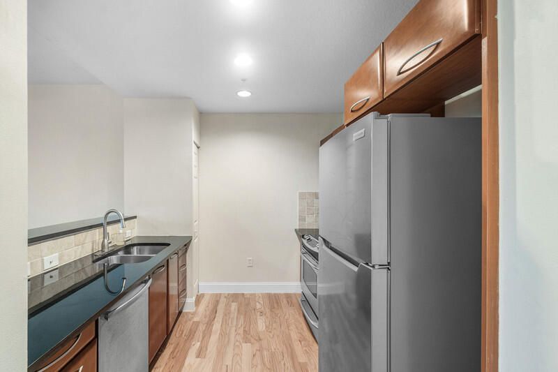 511 Lucerne Avenue, Unit 618, Lake Worth Beach, FL 33460 Photo