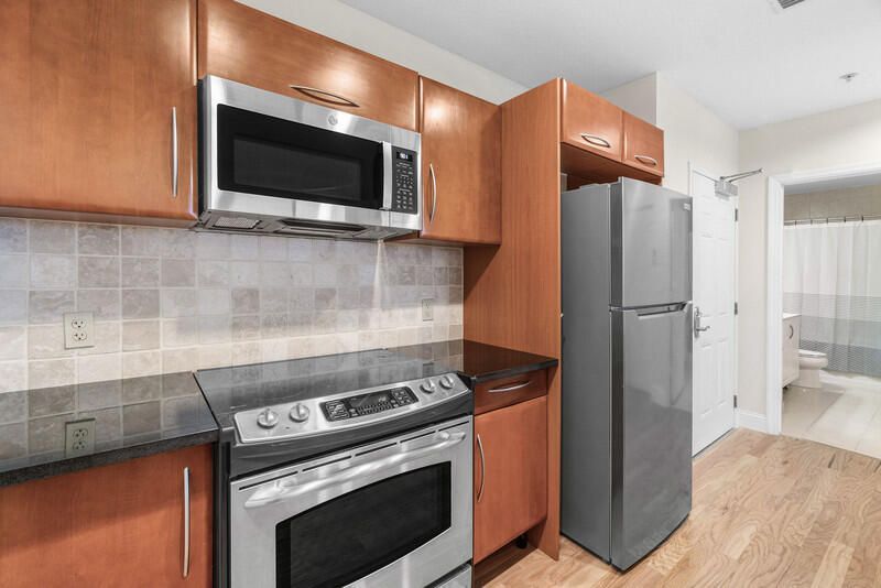 511 Lucerne Avenue, Unit 618, Lake Worth Beach, FL 33460 Photo